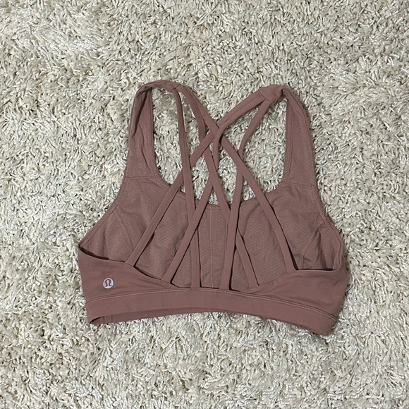 Lulu Lemon Sports Bras - Picture 4 of 4